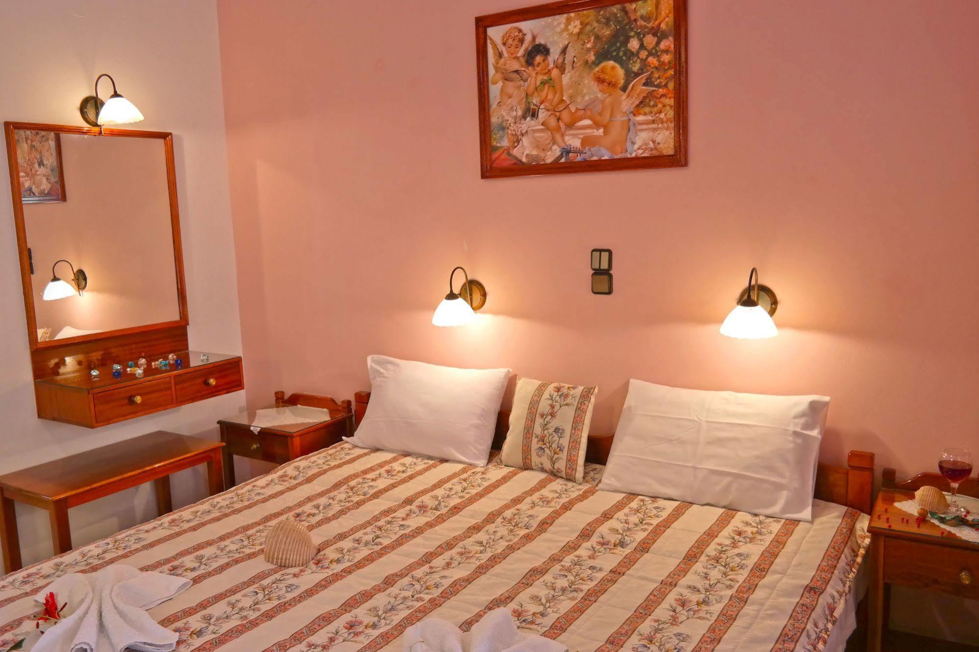 Golden Beach Studios Naxos City Exterior foto