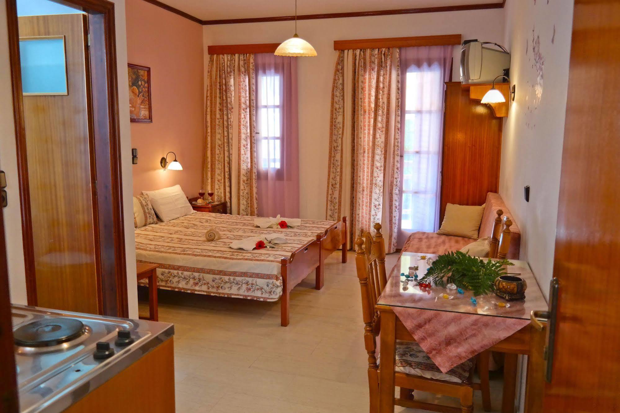 Golden Beach Studios Naxos City Exterior foto